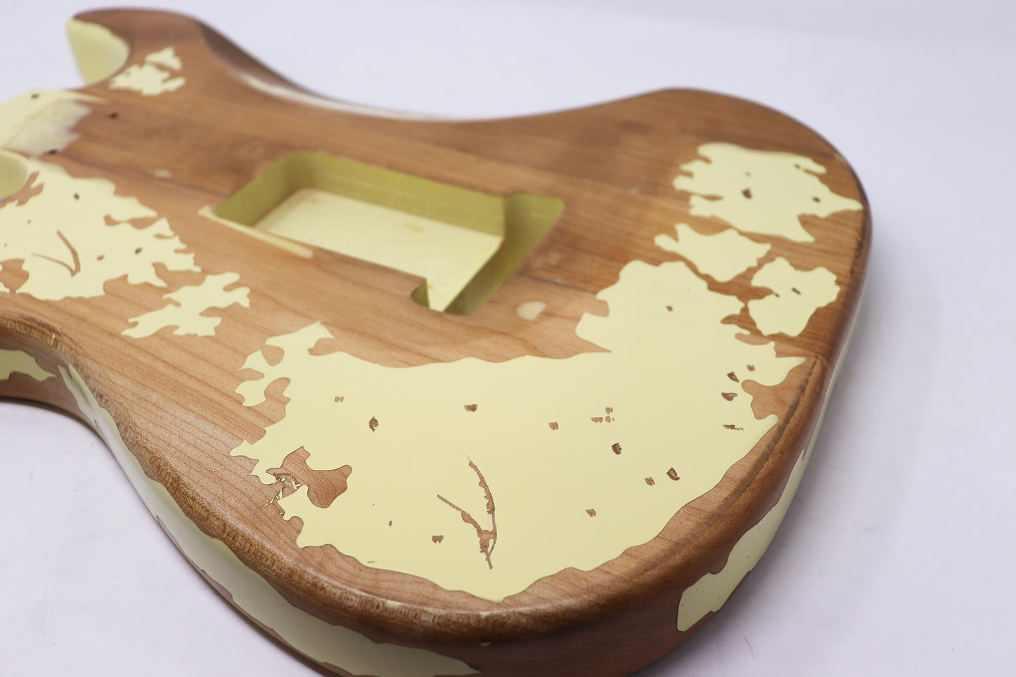 AE Guitars® S-Style Alder Replacement Guitar Body Relic Nitro Top Vintage White
